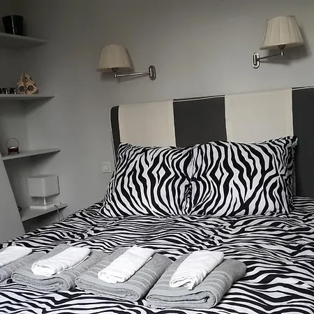 Bailleul Chic Apartment Paris